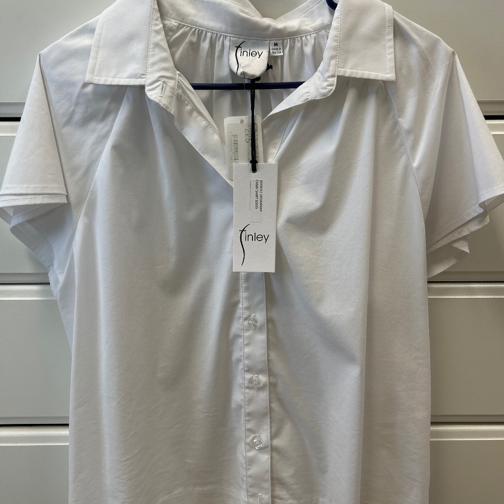 Finley white blouse NWT med